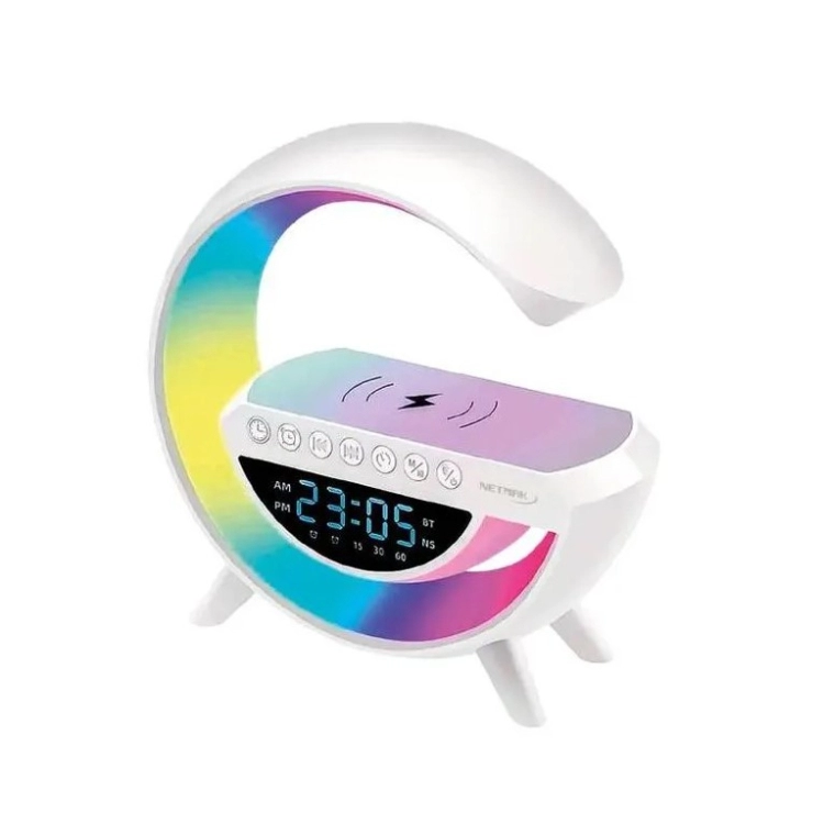 Velador 6 en 1 Netmak Reloj + Cargador + Lampara + Parlante + Radio FM +Efecto Led Art.NM-Dream